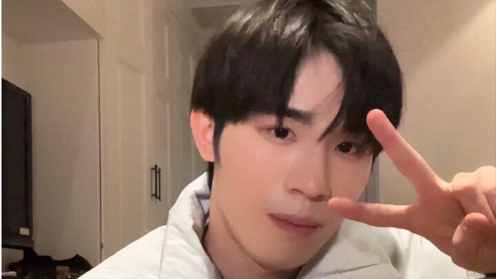 【VLOG】Deng deng deng~ Silakan simak video unboxing pertama saya