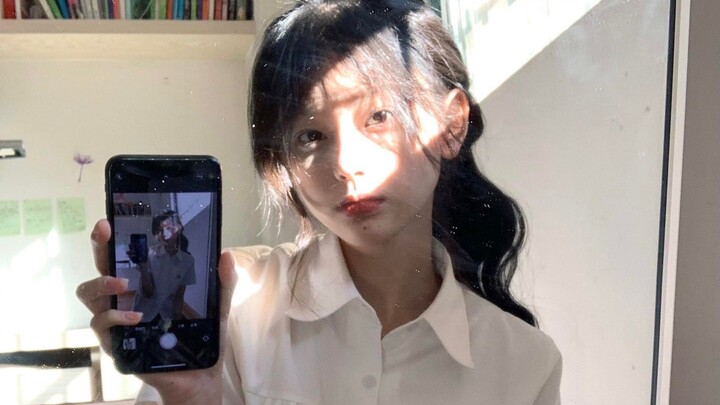 喜欢清纯妹，还是坏女孩？