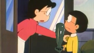 Nobita: Mom... This is a New Year gift for you...