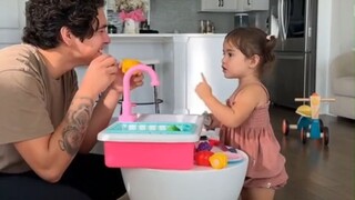 يوميات الآباء المولعون ببناتهم