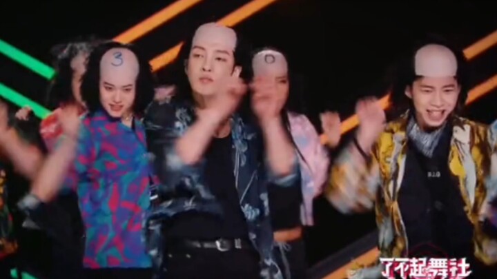 Gao Hanyu is so bald all summer long. His sweet songs can also be funny and shocking. His styling is