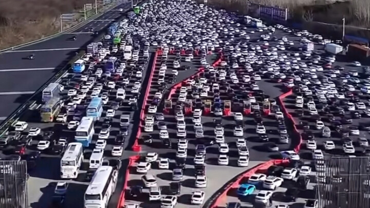 The reason Jiangsu’s return-trip peak has caused six-hour traffic jams is here—Spring Festival trave
