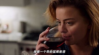 小偷闯进富婆家里偷东西，竟获得富婆的芳心《闯入逃离》