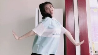 你猜最后发生了什么？有人让我演你女朋友吗？钱不钱的无所谓 主要我热爱表演