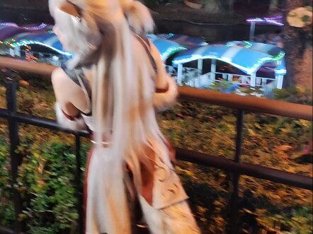 Silver Moon Street Performer Emerges Unexpectedly