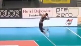 [Volleyball Skills] Zhang Jingyin: Do you think this ball is a jump serve or a jump float?