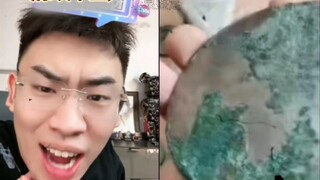 老父亲太刑了，啥都收藏啊