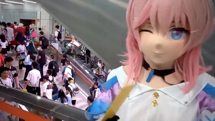 [Kigurumi's first-person perspective] Becomes Kirara to visit the comic exhibition