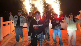 B站的家人们！除夕夜到啦！棉花给您拜早年啦！祝您新的一年，身体健康，恭喜发财，万事如意，大顺大财大吉祥