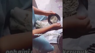 Tutorial Bikin Kerupuk Paling Enak 🤤 #kerupukenak #tutorialmakanan #tutorial #mukbangindonesia