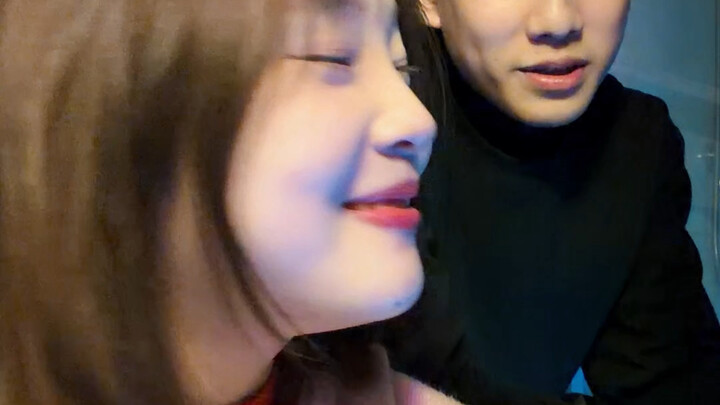 Kamu bertanya kenapa aku begitu keras kepala dan setia?