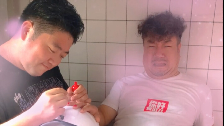 Mọi người, anh em thân thiết ơi, nhớ tôi không?