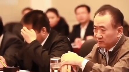 The county chief demanded that Wanda keep all the profits, to which Wang Jianlin replied: "I'll just
