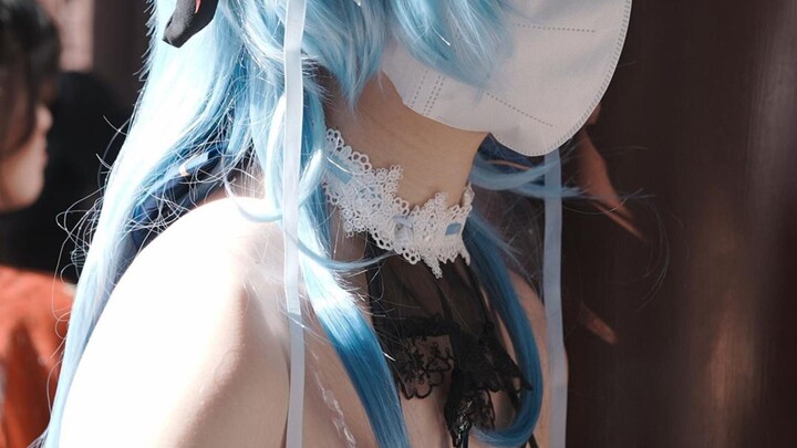 12.31 - Season 3 - Shenzhen Garden Expo Park Cosplay Vertical Video