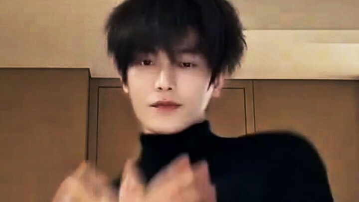 Ding Yuxi, are you crazy or am I? Please let this keep looping endlessly! Thanks!