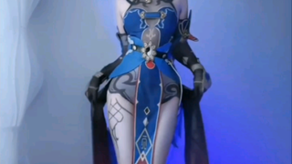 小兄弟姐姐叫你呢～你倒是应啊！    星穹铁道 寒鸦cos