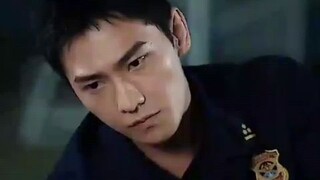 Song Yan in different uniform is🥵😳