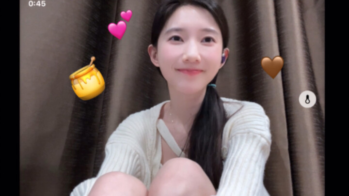 أغنية «وُمَيْزِي جيانغ» التي غنتها لي حبيبتي