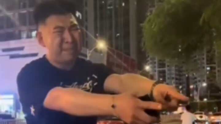 Chân dung người hâm mộ: Nước ép ngon lành bị ice chặn lại!