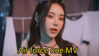 Air force one MV - Odd eye circle