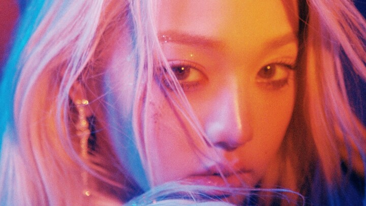 IVE's pre-release track "Either Way" from their 1st mini album – concept photos