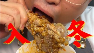 Could someone in the comments explain the significance of sauerkraut stewed with big bones to Northe