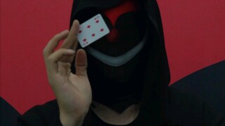 Energy君 tests a small deck of playing cards; the stability is quite good!