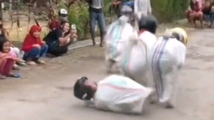 Đoán xem ai đứng nhất, đặt cược rồi rời tay