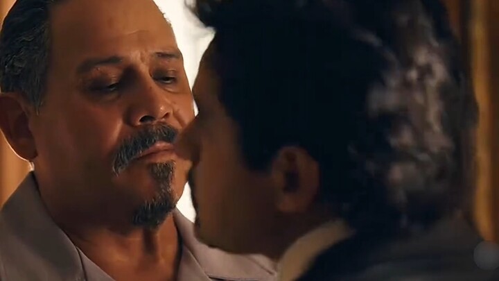 Janitor Strikes Rich with a Secret Spicy Sauce, Turns into a Billionaire