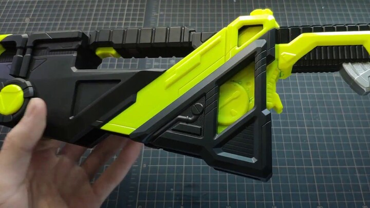 [Big guy·Repaint] We have to look like a metal locust—DX Progrise Hopper Blade body color change/Kam