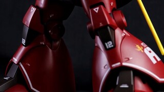 The daily life of being "freeloaders" in model toy stores