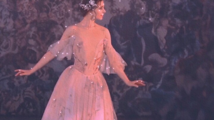 So beautiful! “There’s always a fairy dress that makes your heart beat faster”! ! !