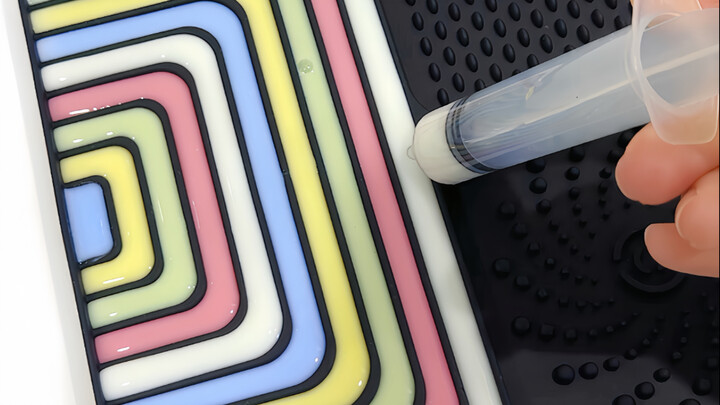 لم أعد أتحمل، كلب صغير يمكنه أن يأكل جيدًا إلى هذا الحد!