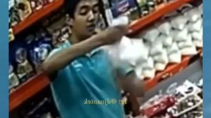 bro changed race💀