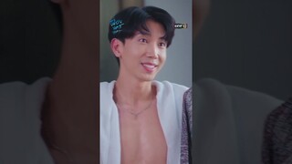 เลิ่กลั่กยืนหนึ่ง มองเสื้อหรือมองอะไร? #Shorts #เฟื่องนคร #CityOfStarsTheSeries