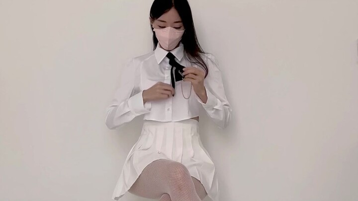 Fashion Fitting Sexy Korean Model
