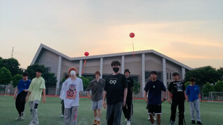 Beautiful sunset! These guys are so cool even in rehearsal!