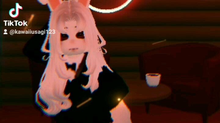 Roblox M3gan doll dance