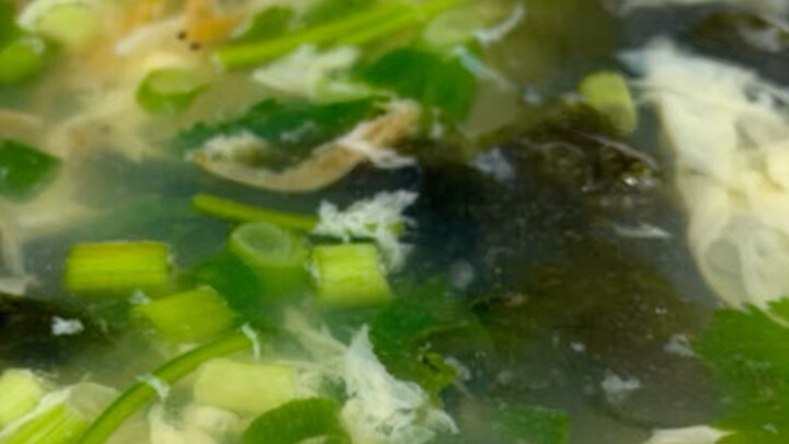 Sup rumput laut telur, membuat hiasan telur yang cantik itu tidak sulit sama sekali #kuliner #trendi