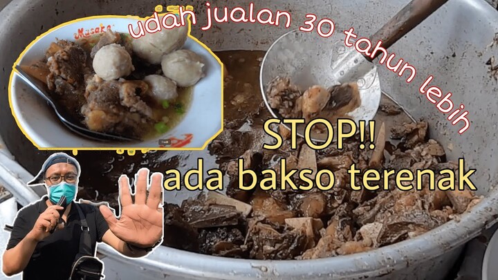 Terenak di Dunia || Bakso Balungan Pak Gino - Batang