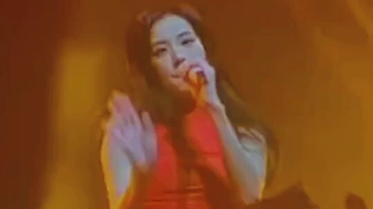 Jisoo_Liar (solo performance at concert)