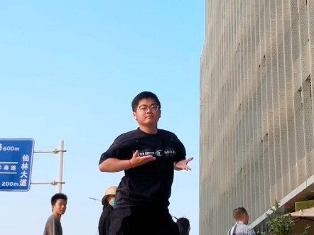 【LONG】e人大舞台！翻跳一下林娜琏的ABCD