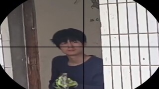 هذا نيكو، إله التصويب المسبق. هل تجرؤ على مواجهته وجهاً لوجه؟