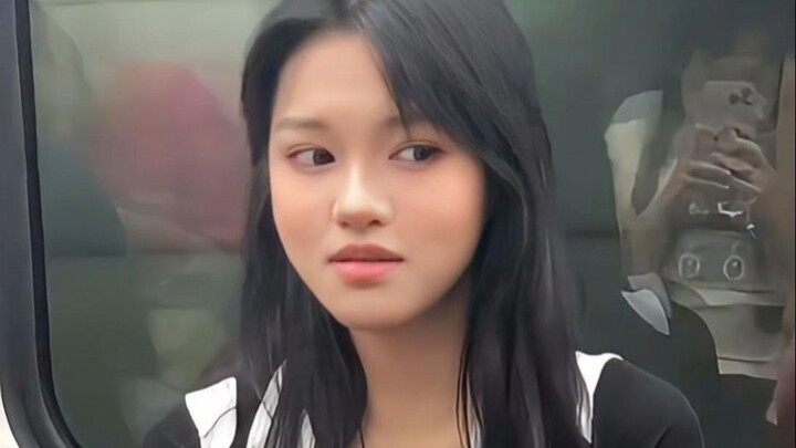 Momen canggung saat mati sosial di depan umum—pengen banget nyelip ke lubang tikus!