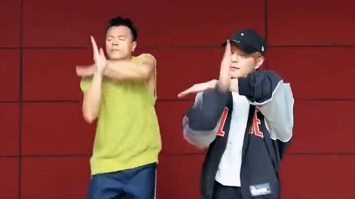 Today's Highlights: Stray Kids + STAYC + IVE + Song Yuqi + Choi Yena + tripleS