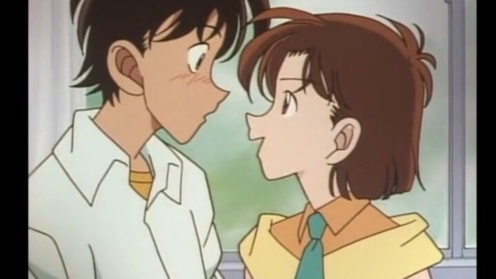 Hãy thoát khỏi túi tẩy não! Gosho Aoyama có phải là “người yêu tuổi thơ”?