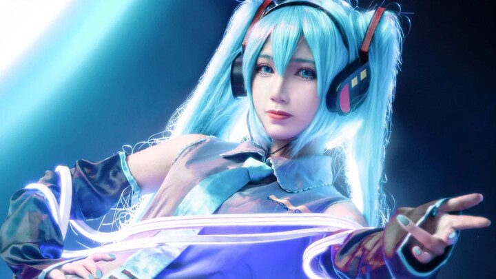 [Triển lãm truyện tranh Quảng Châu] Bắt gặp COSPLAY Hatsune Miku cấp thần, siêu đẹp!