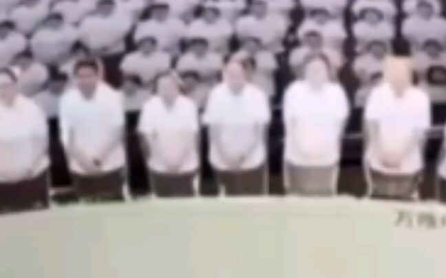 Chúc mọi người năm mới sớm!