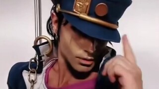 Bộ cosplay Jotaro này thú vị quá phải không?