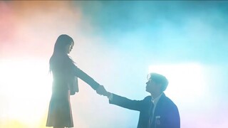 CLIPS OF HEAD OVER HEELS